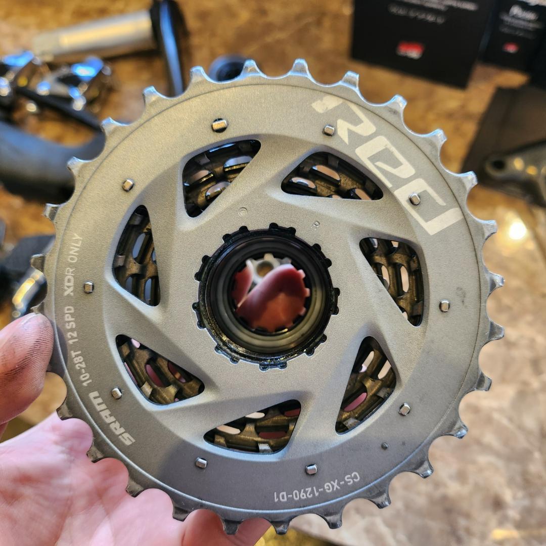 SRAM RED eTap AXS D1 12速 スプロケット (10-28T)