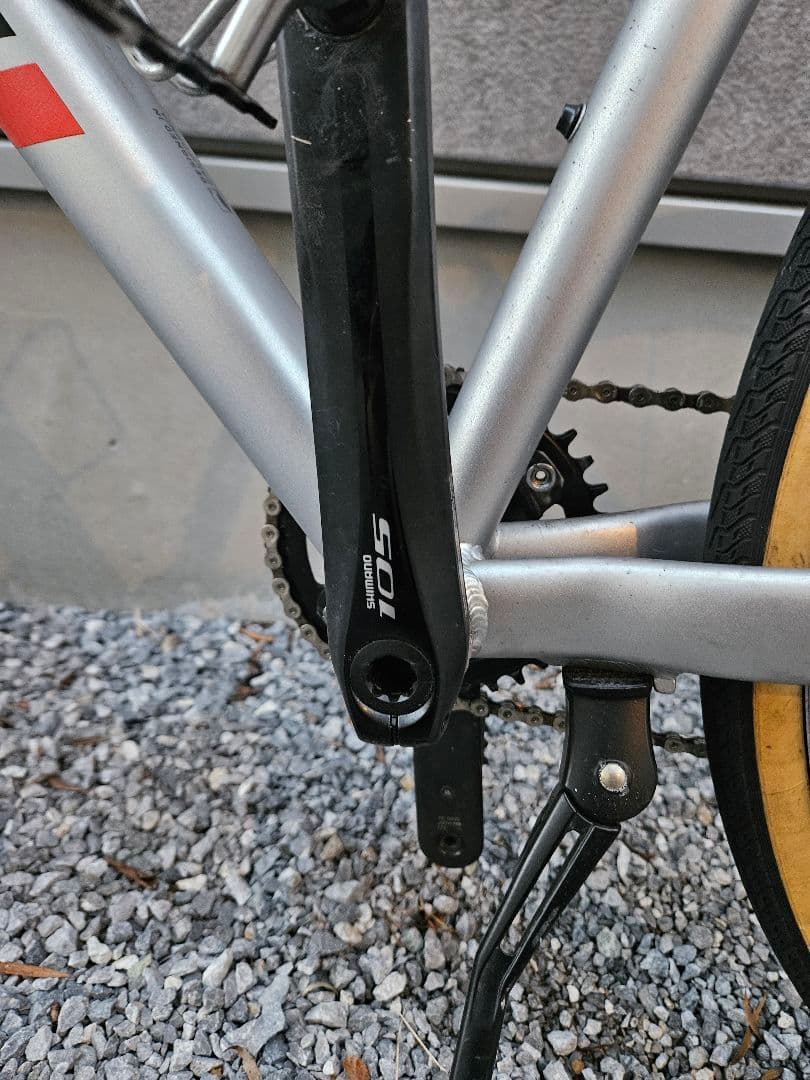 SPECIALIZED SIRRUS SPORTS 2016年モデルロードバイク