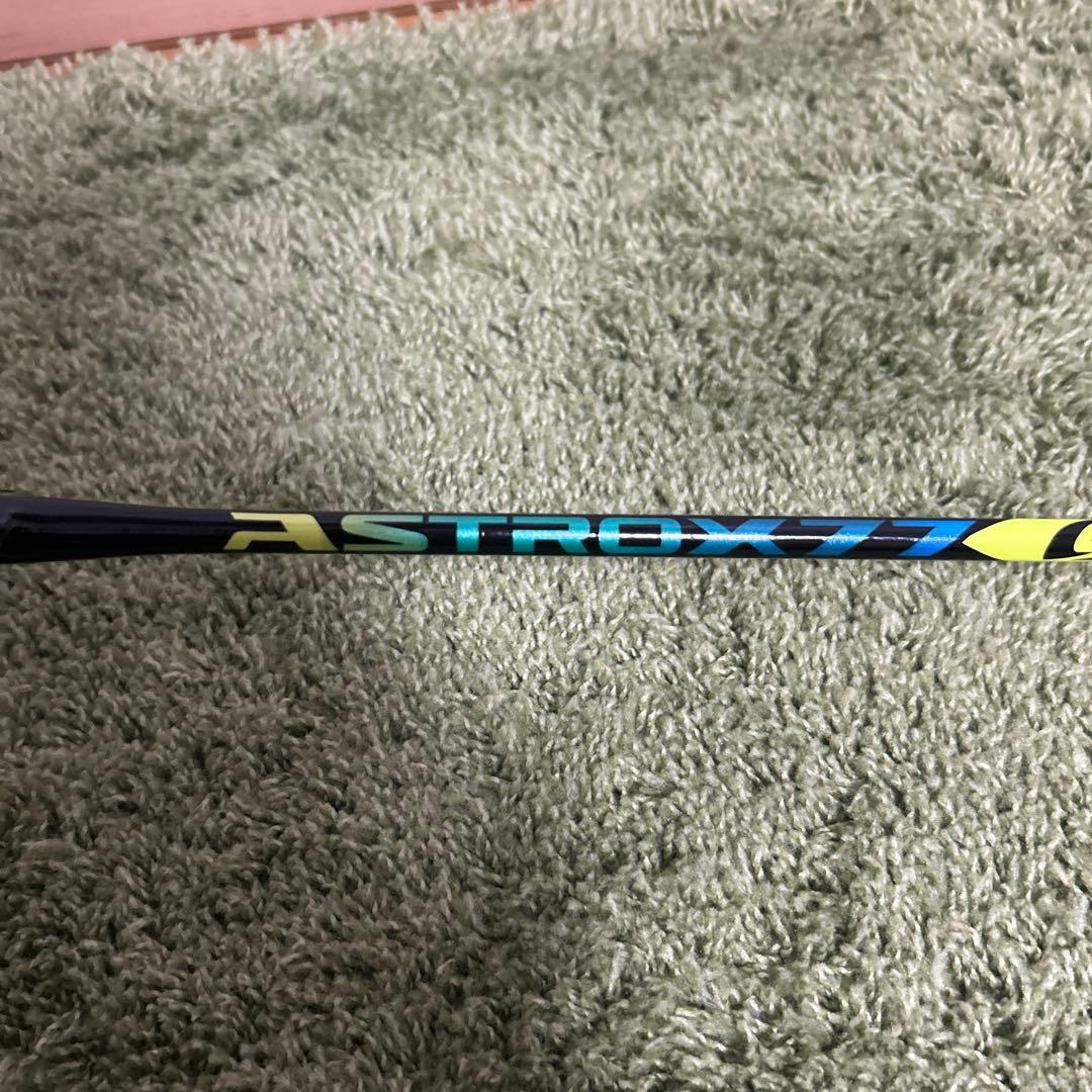 ラケット ASTROX77