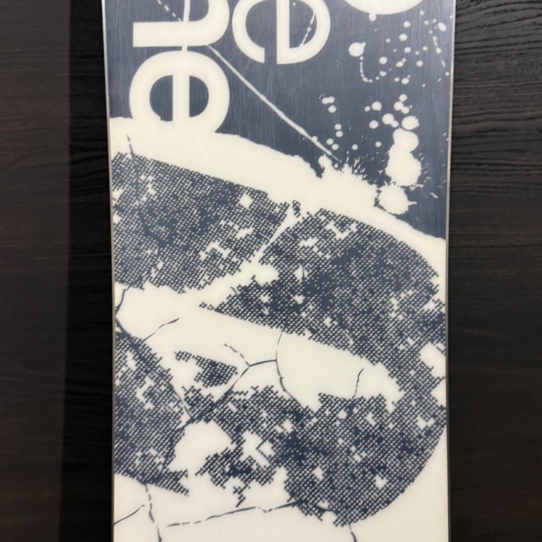 011 ゼロワンワン Artistic XFLY グラトリ　141cm