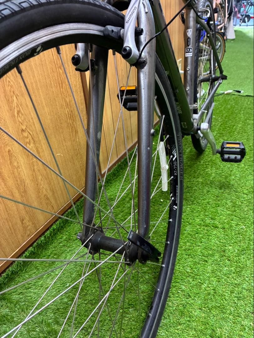 TREK FX 7.0 クロスバイク 21段変速700×35C 45cm 自転車