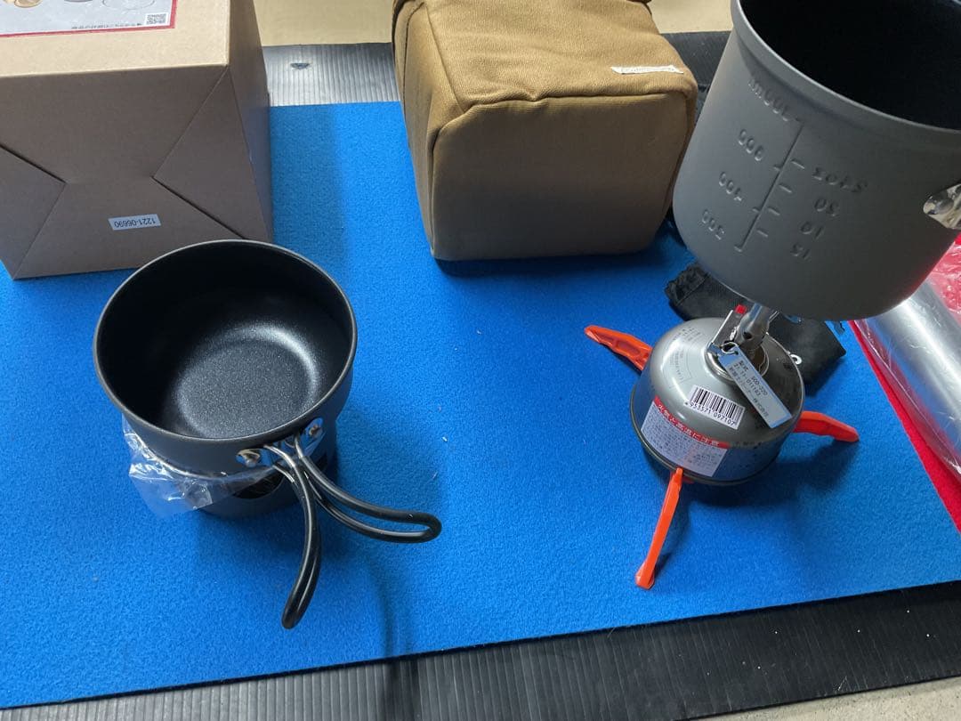 Coleman 新品コンパクトアルミクッカーセット&新品アミカスダブルセット