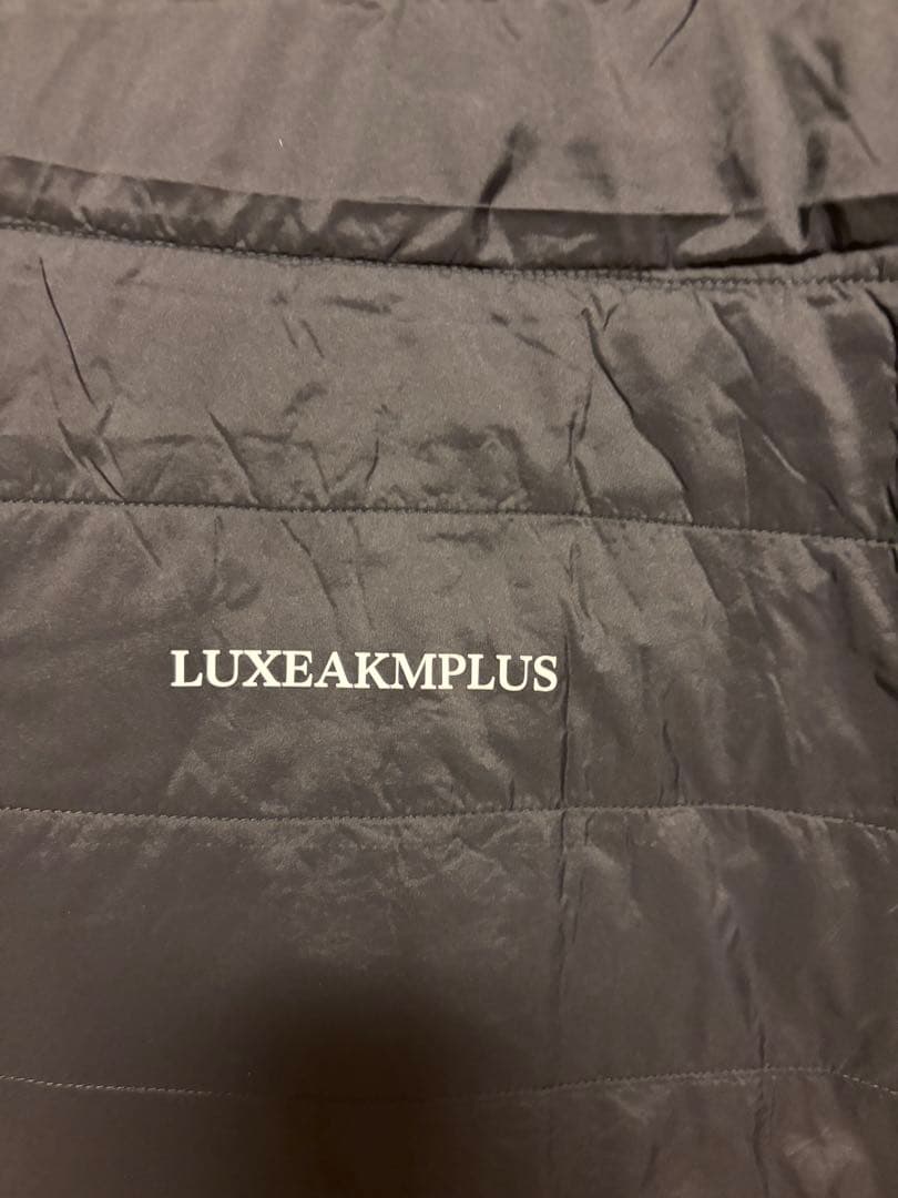 【新品 送料込 匿名】LUXEAKMPLUS ブラック ダウンジャケット XL