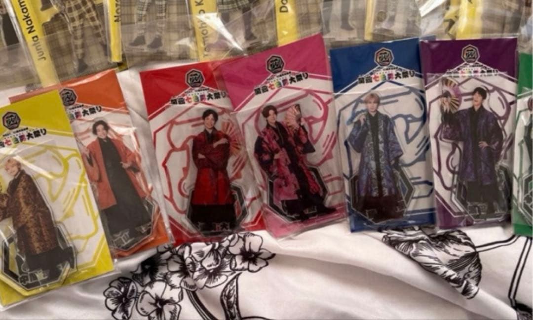 本日限定価格　ジャニーズWEST 歴代アクリルスタンドセット