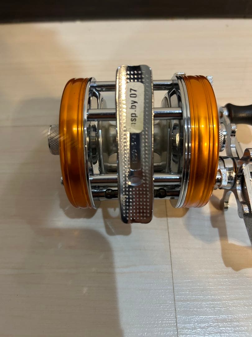 【未使用品】アブガルシア アンバサダー 5500c サンセットオレンジ