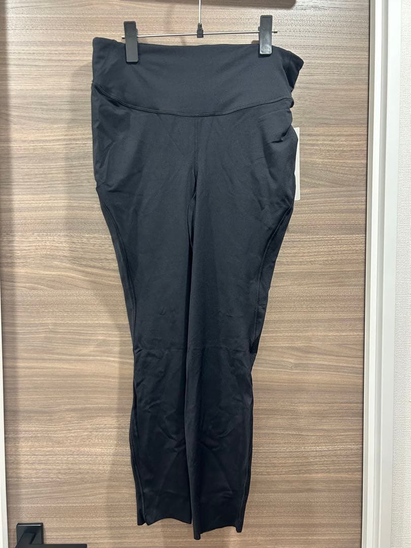 （新品）Lululemon ブラック ヨガ・ピラティス・ランニングレギンス12