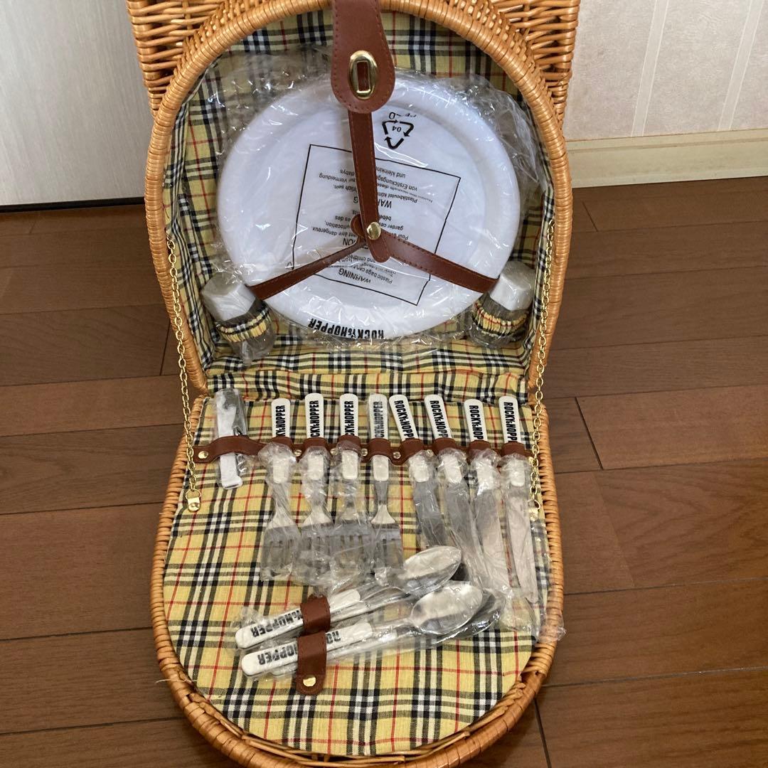 ロッキー＆ホッパー　キャリーカート付バスケットデラックス　アウトドア食器セット