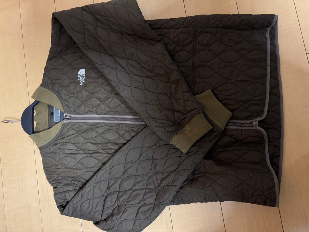 THE NORTH FACE × swaggerコラボフード付きウェア