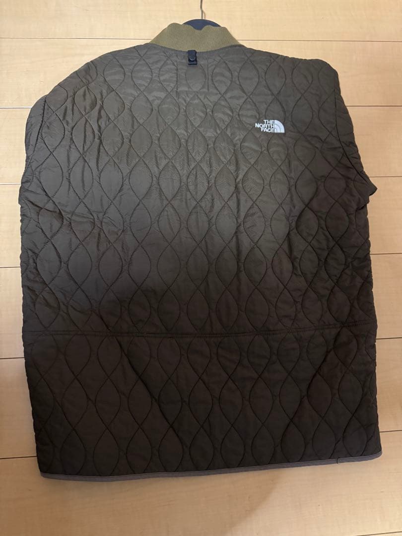 THE NORTH FACE × swaggerコラボフード付きウェア