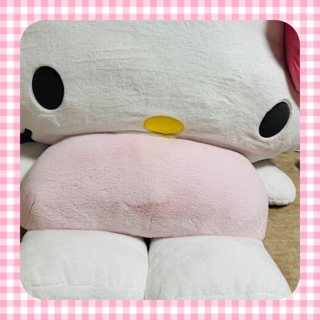 本日限定価格‼️️完売品❤️ハローキティ 夢の超BIGふかふかぬいぐるみ クッション