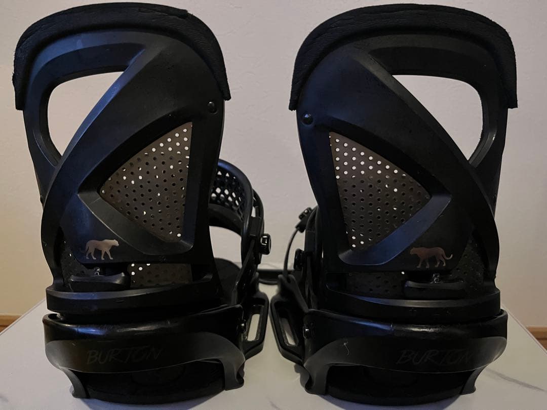 Burton Lexa estビンディング Mサイズ　左足ラチェット破損あり