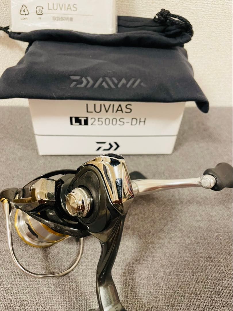 極美品 リール ダイワ 20 ルビアス LT2500Ｓ