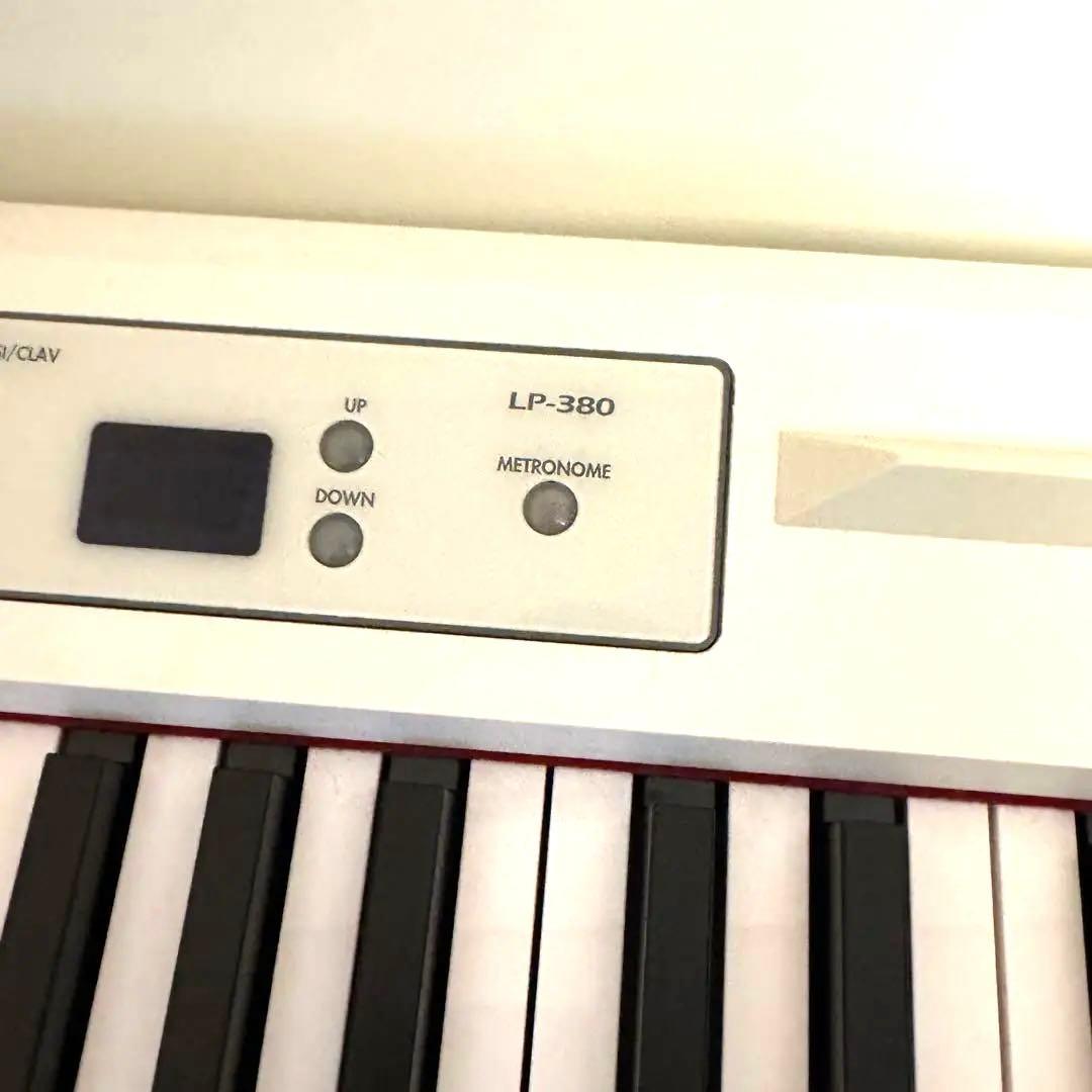 ‼️連休特価❤️都区内お届けあり　ピアノ LP-380 ホワイト 88鍵