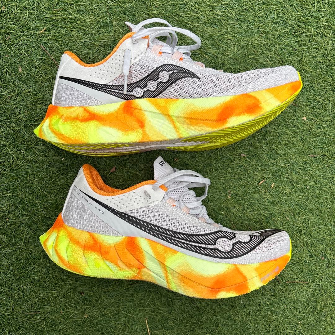 スパイク・シューズ Saucony Endorphin Pro 4 26.5cm