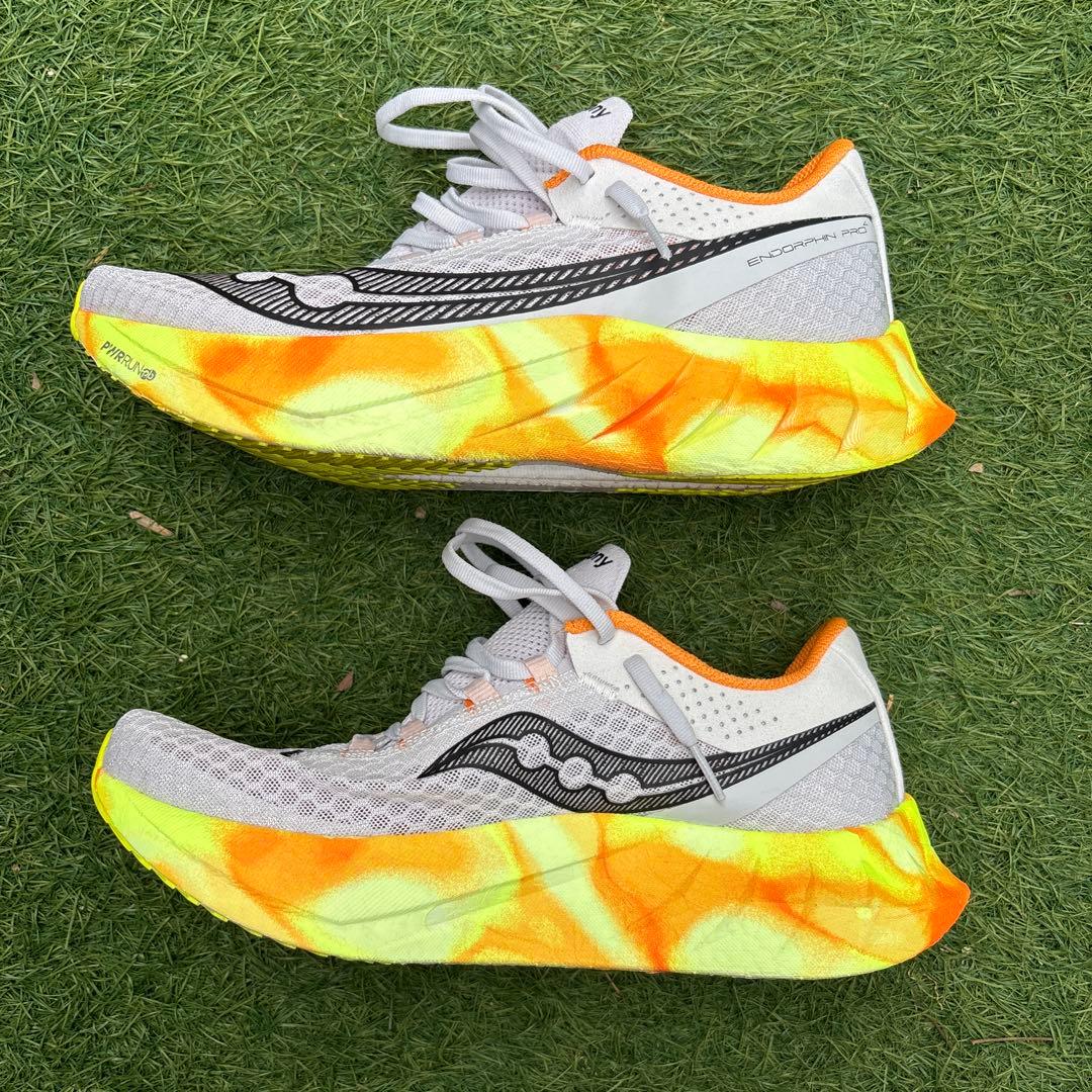 スパイク・シューズ Saucony Endorphin Pro 4 26.5cm
