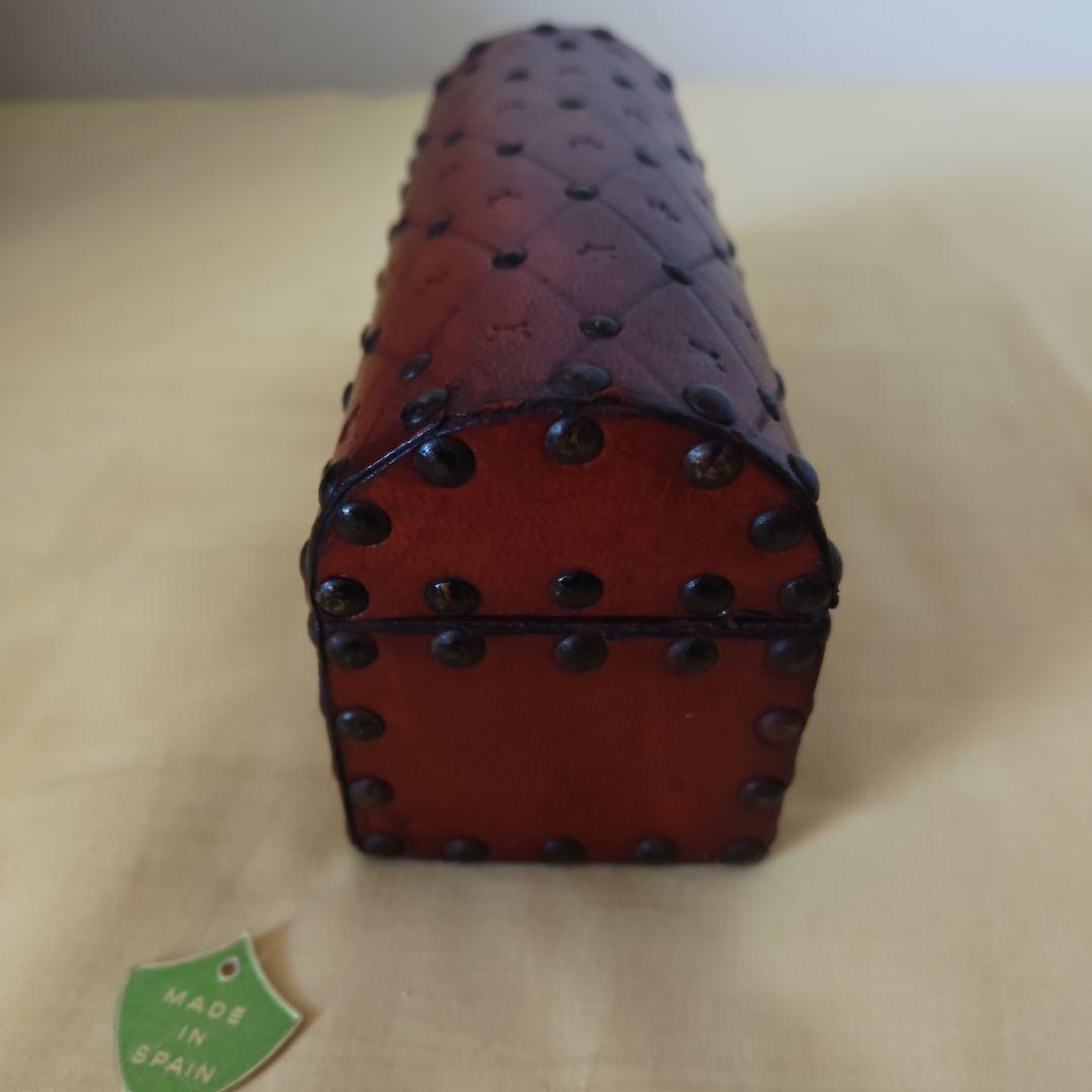 【良品2個セット】スペイン製 木製 小物入れ　アクセサリーケース　飾り鋲　木箱