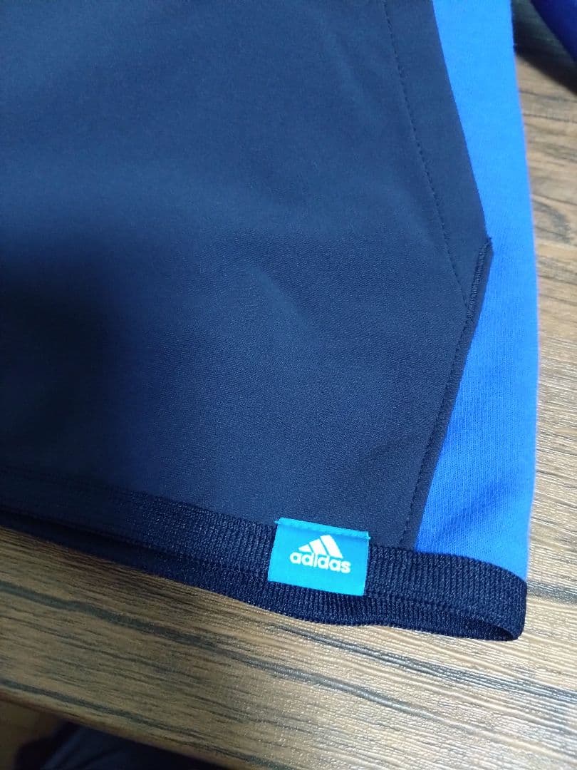 【〜3/31まで30%値下げ】adidasアディダス【新品】ゴルフウェアパーカー