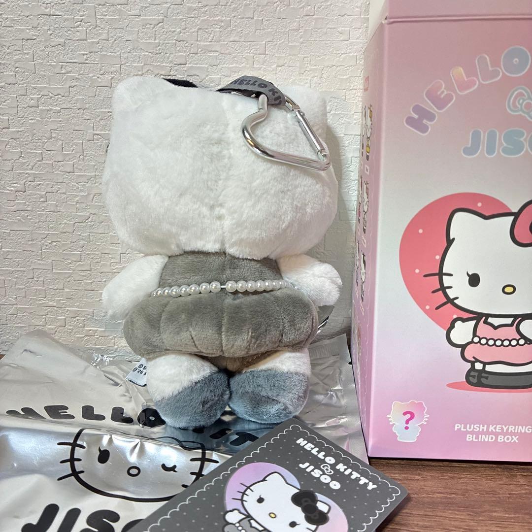 韓国限定 ハロー キティ × ジス PLUSH キーリング グレー