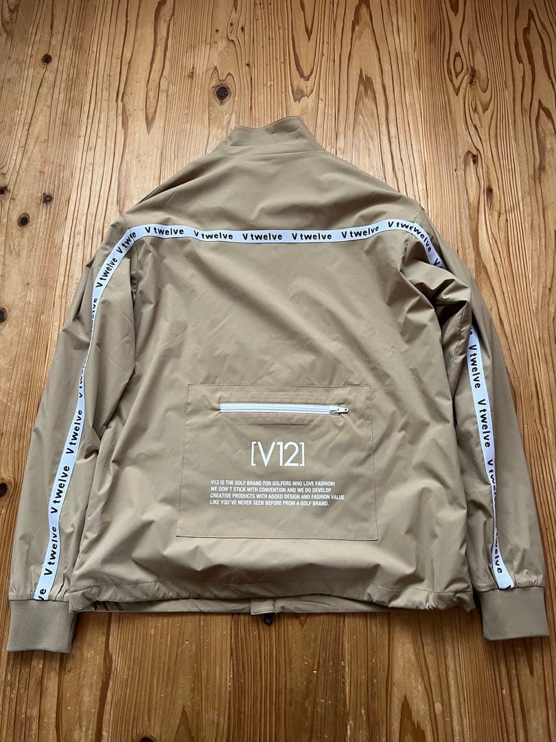 美品！V12 ナイロンジャケット