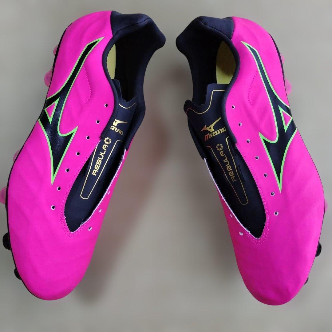新品　Mizuno　レビュラV2 サッカースパイク27cm　ピンク