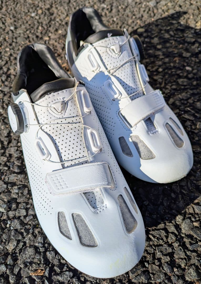 ビンディングシューズ　ロードバイク用　FLR F11 新古