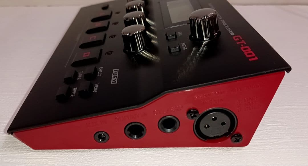 新品同様　#BOSS　GT-001　ボスエフェクター　各取り扱い説明書付属