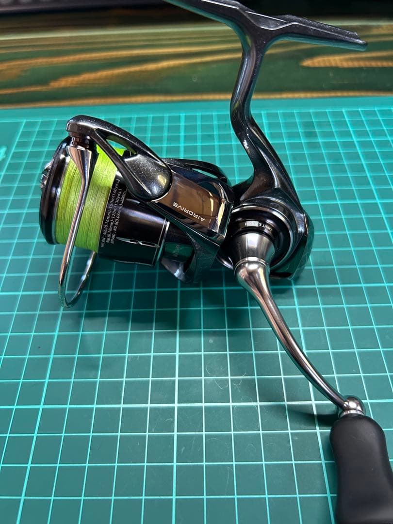 【極美品】24ルビアスLT2500S ダイワ