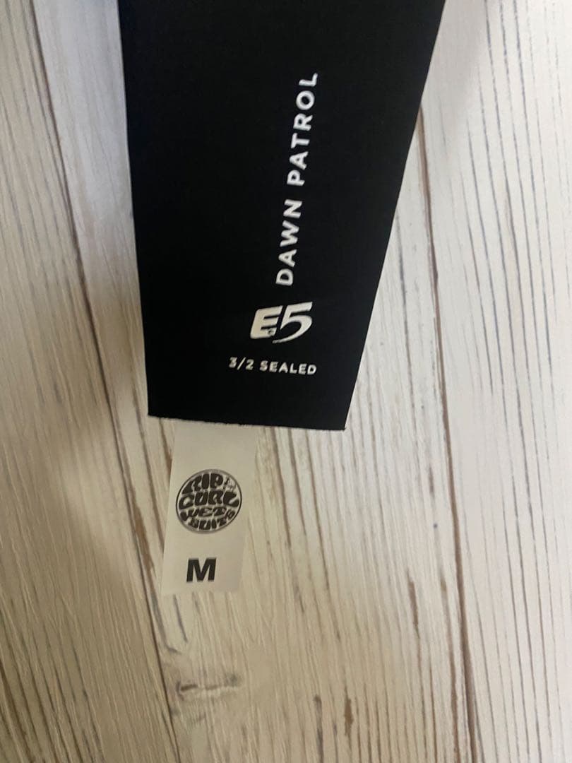 Rip Curl Dawn Patrol E5 ウェットスーツ M 新品タグ付き