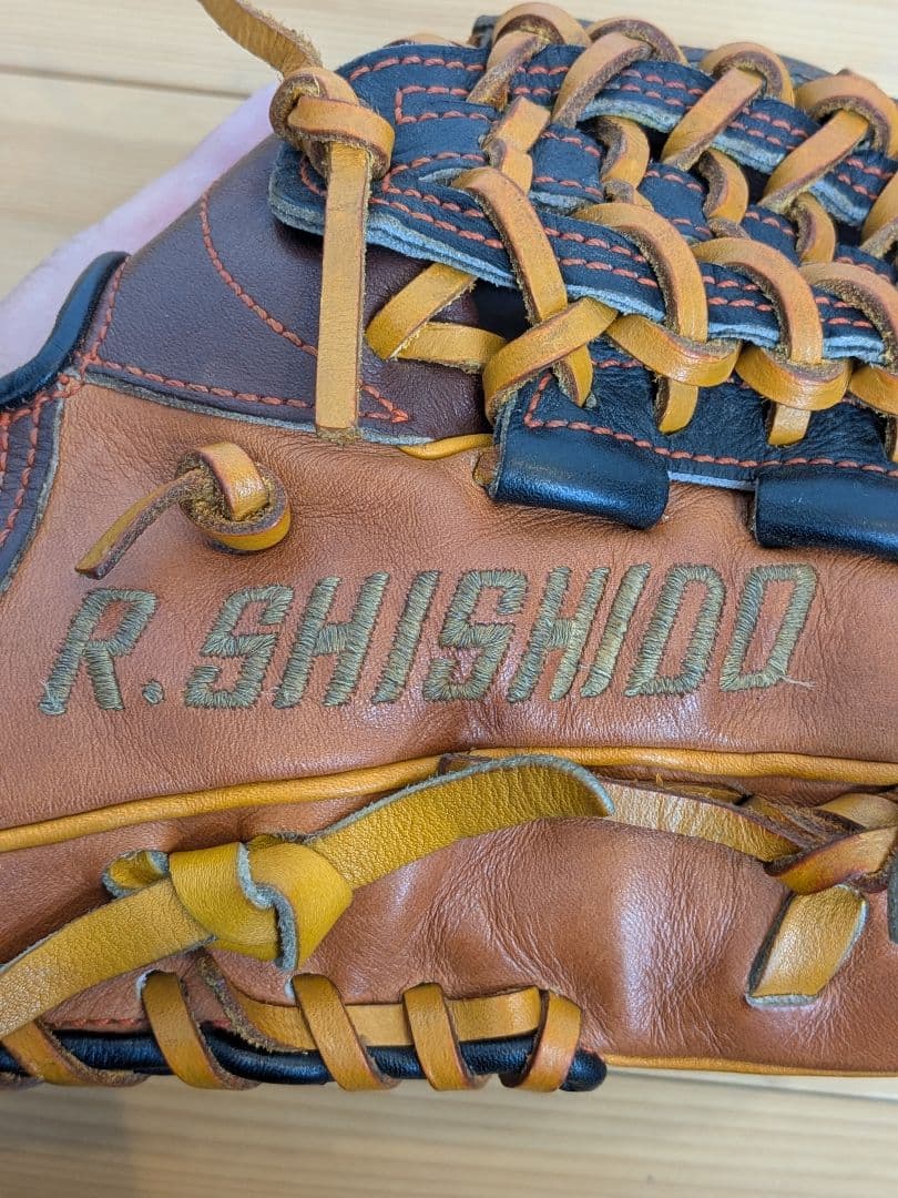 ハタケヤマ　硬式　オーダー　内野　グローブ　今成