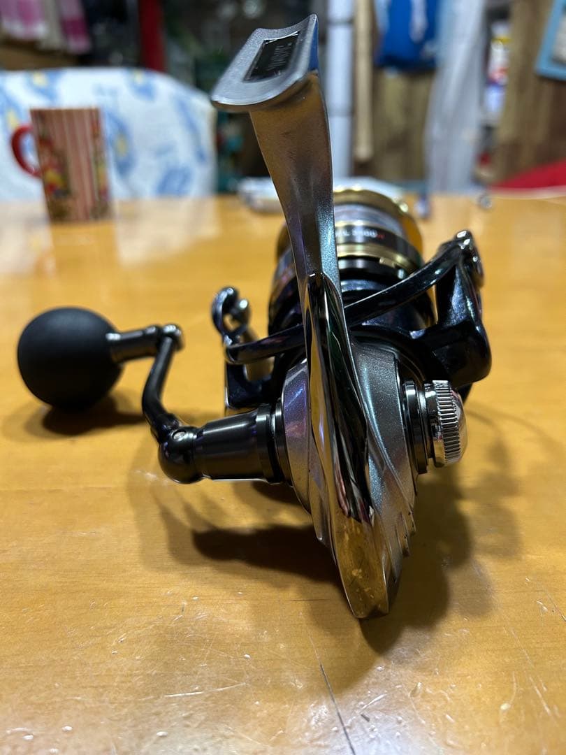 リール VADEL 3500H