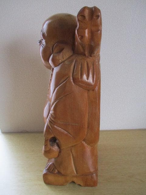 七福神　布袋様　大黒天様　木彫り　石？ 　4点