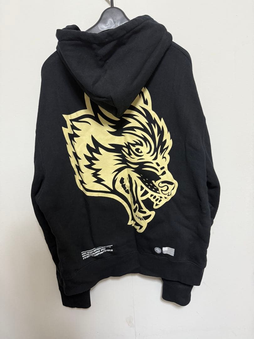 鮫*様 「正規品」DARD SPORT パーカー　黒　Lサイズ