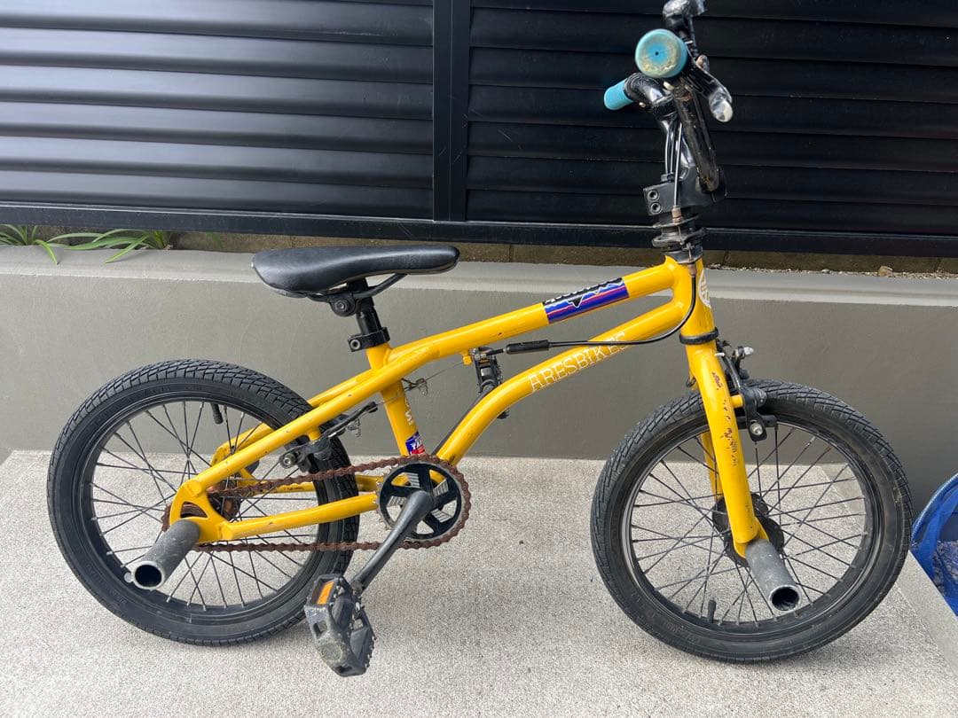 aresbikes イエロー BMX 16インチ 自転車　引き取り歓迎