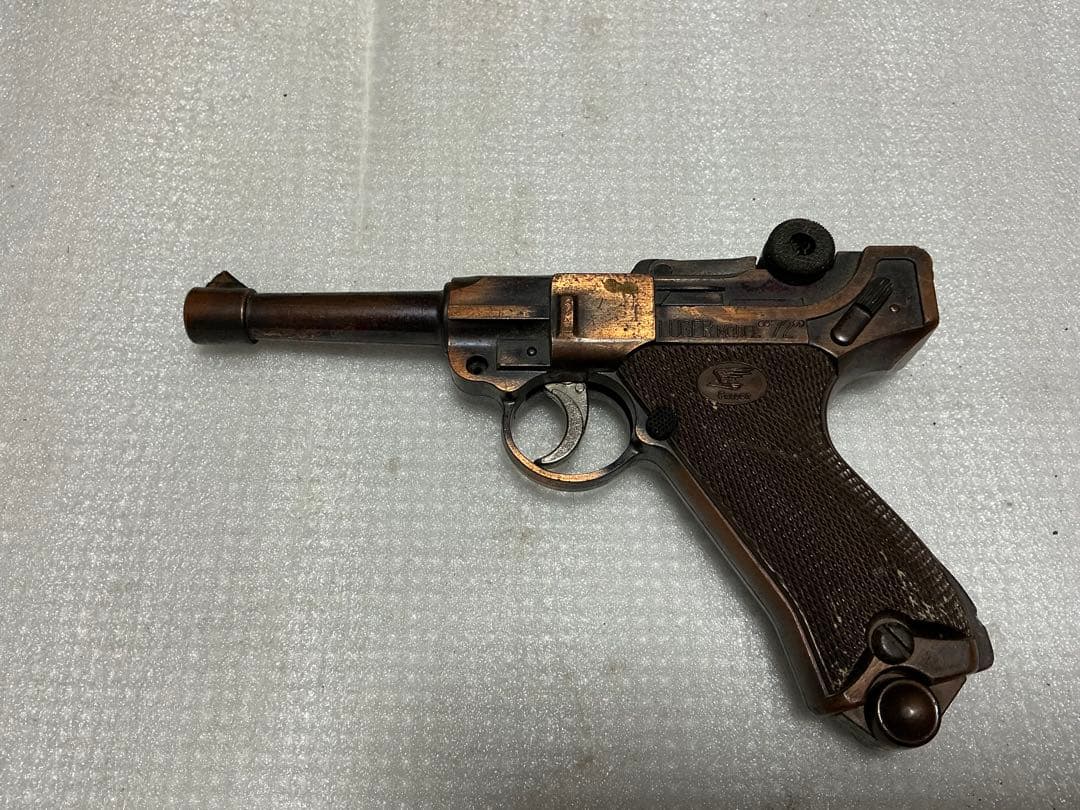 FALCON／LUGER・MODEL・72。【プラスチック製トイガン】。