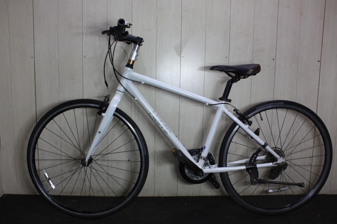 NESTO VACANZE 700C アルミ シマノ21速 420mm 白クロス