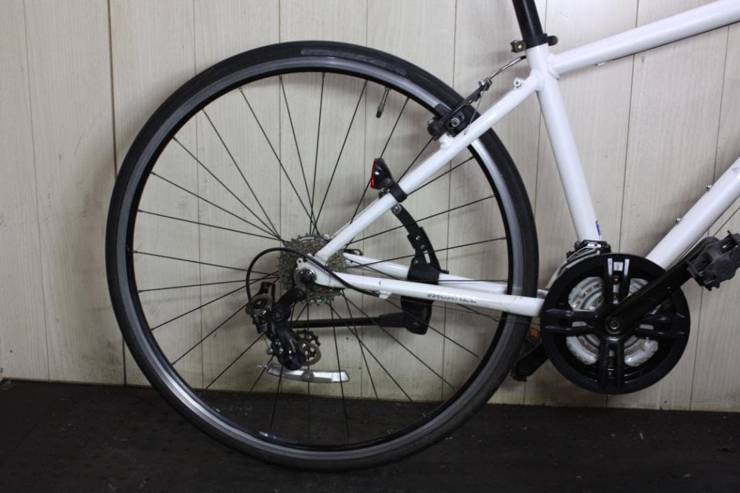 NESTO VACANZE 700C アルミ シマノ21速 420mm 白クロス