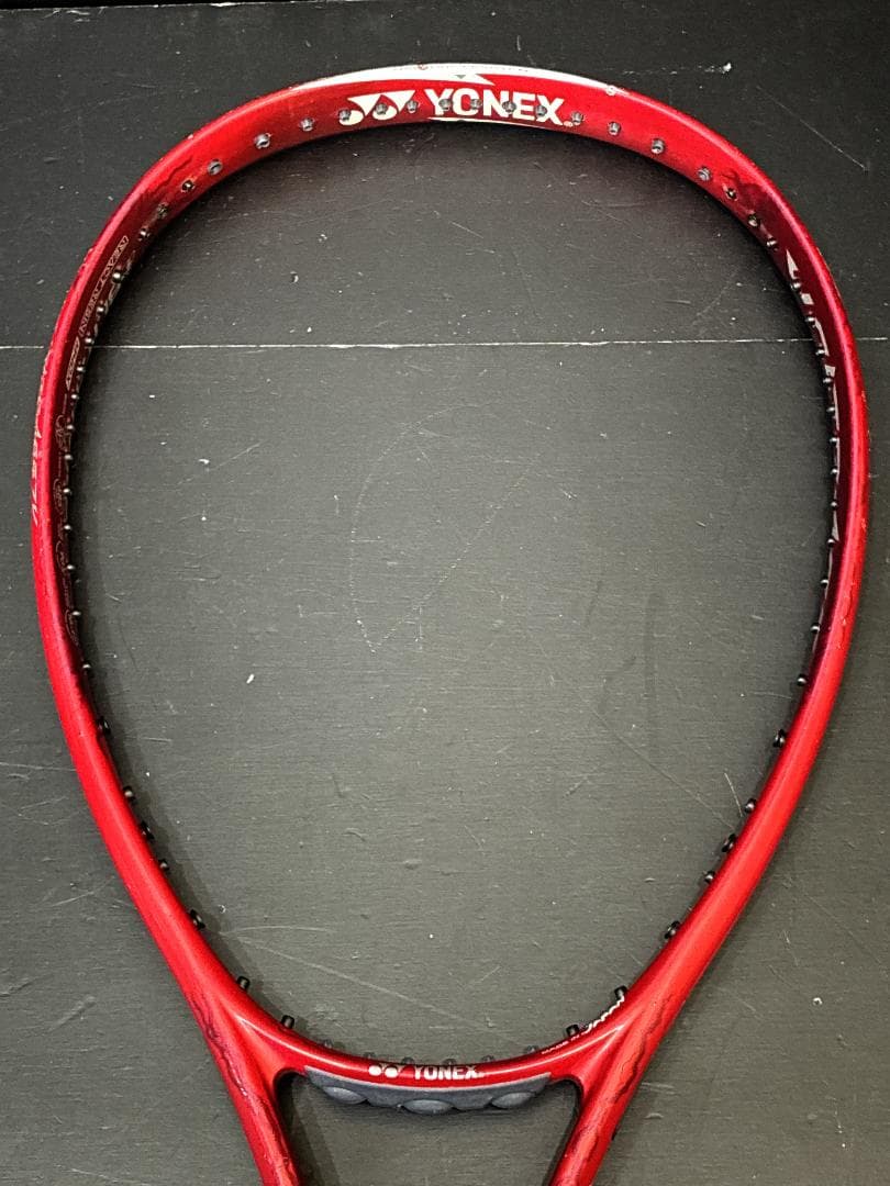 YONEX VOLTRAGE ７V 紅　ヨネックス　軟式テニスラケット
