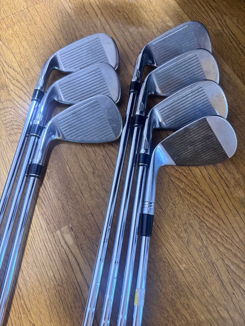 TaylorMade SIM maxアイアン、ウェッジ56。7本セット