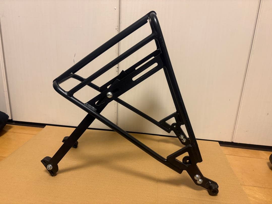OLD MAN MOUNTAIN Divide Rack リアキャリア
