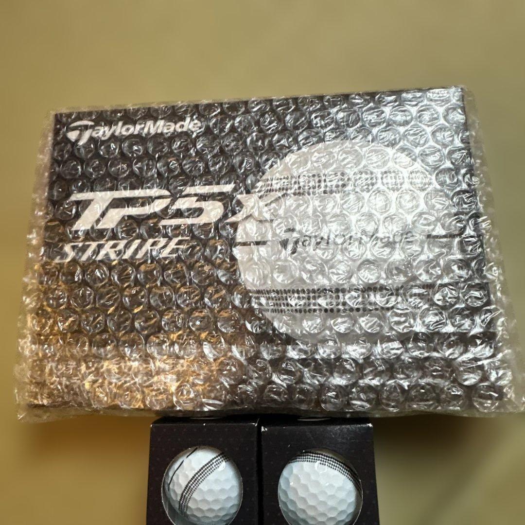 テーラーメイド　TP5x stripe 18球　ゴルフボール　ストライプ