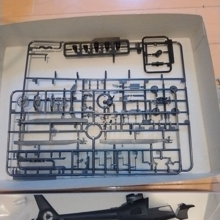 アオシマ ブルーサンダー プラモデル ジャンク