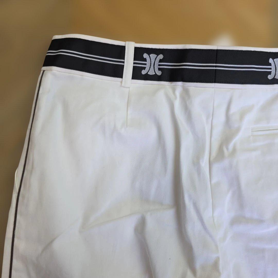 新品　セリーヌ ホワイト ショートパンツ　未使用　y11