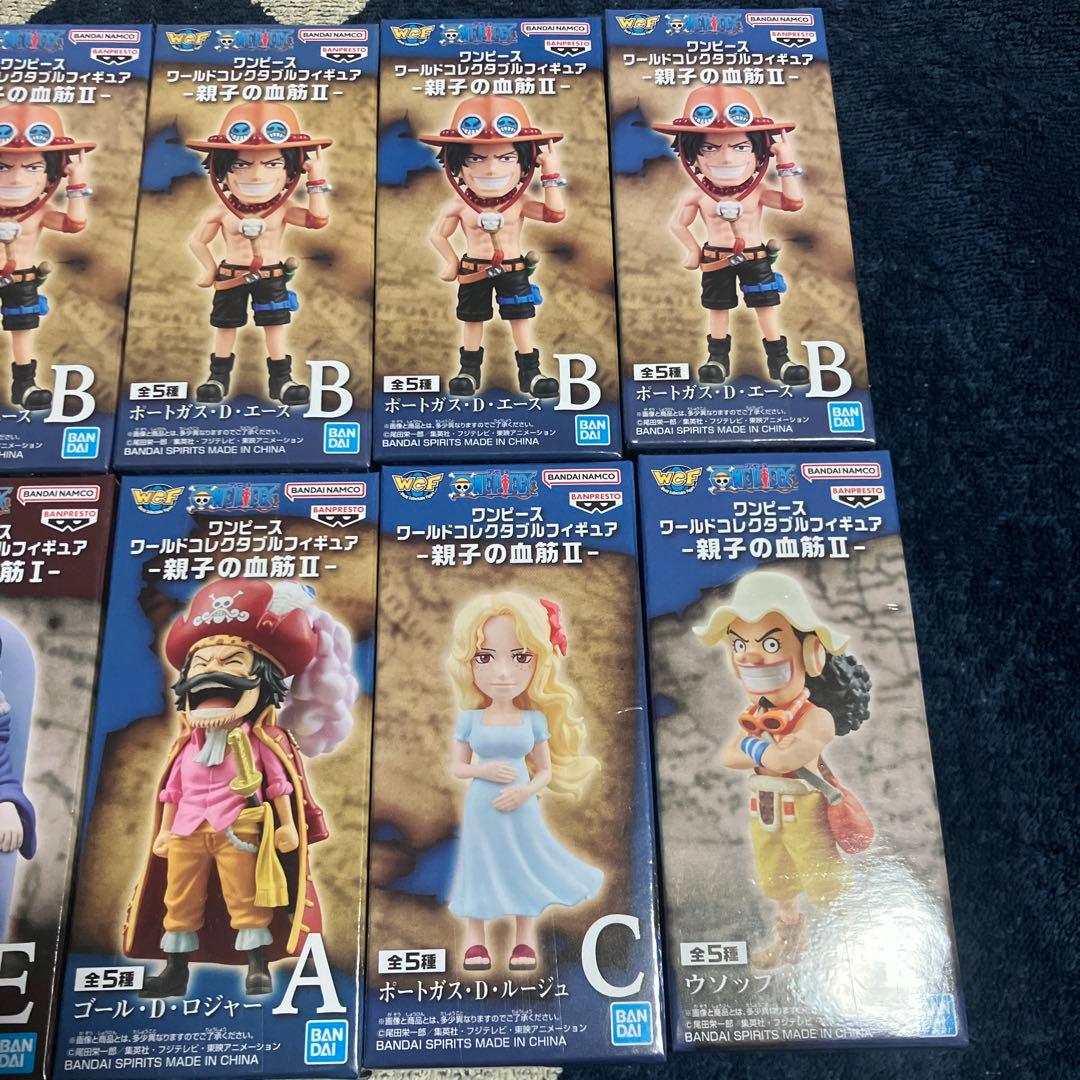 ワンピース ワールドコレクタブル　親子の血筋最悪の世代　12個　未開封　新品