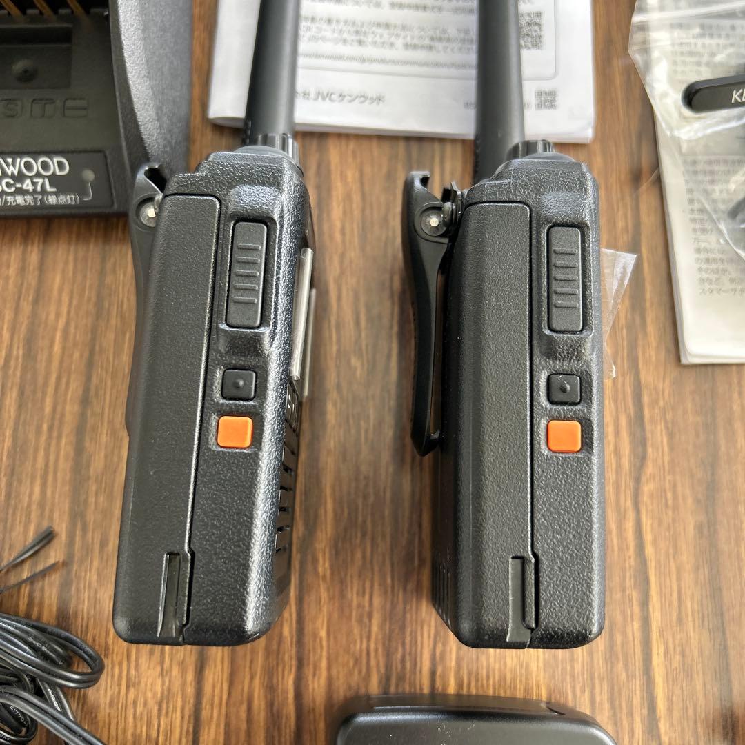 未使用　KENWOOD TPZ-D563BT 無線機2台他　マイク2個セット