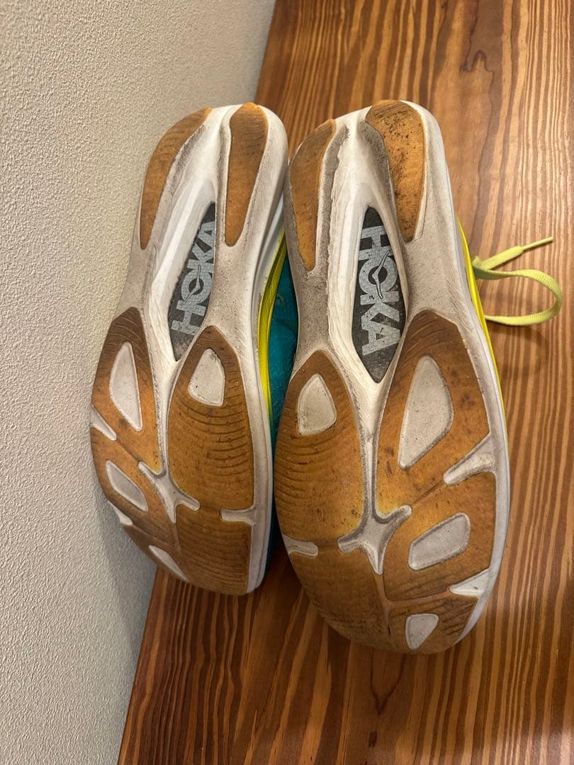 ［27.5cm］数回使用 HOKA Rocket X2ランニングシューズ