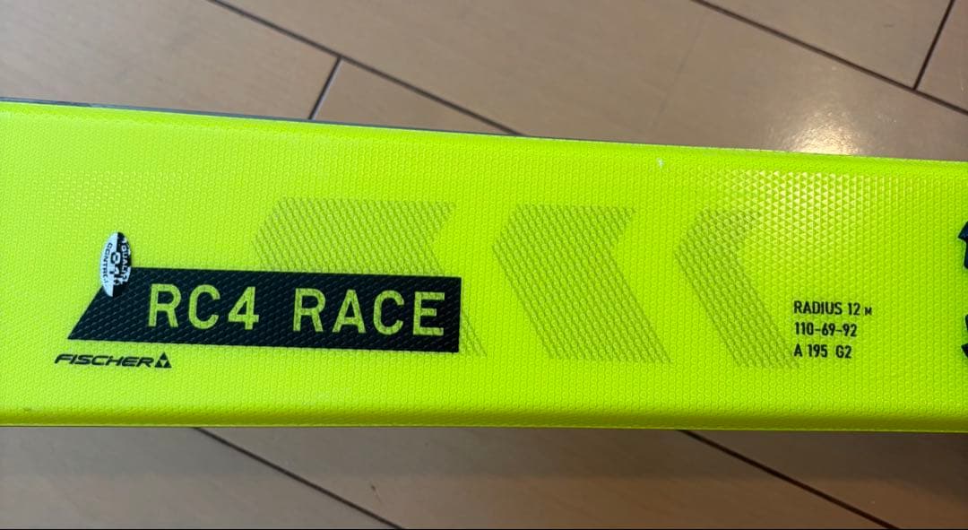 25 FISCHER フィッシャー RC4 RACE JR 140cm