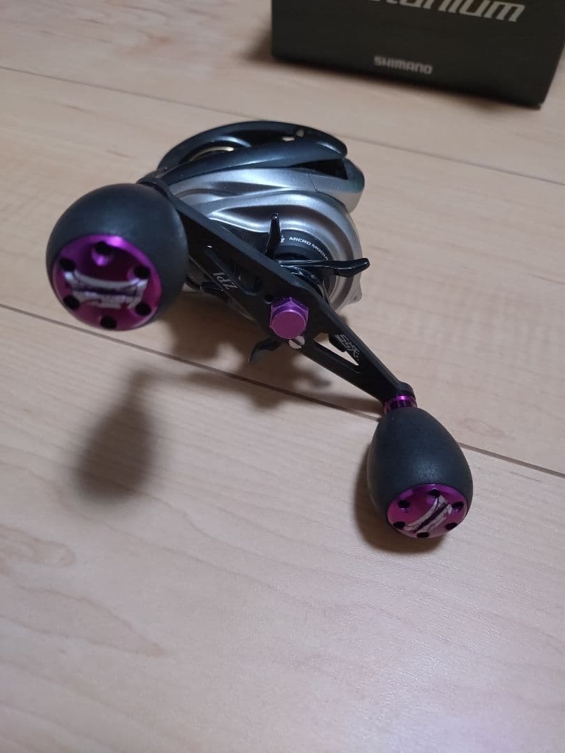 シマノ13メタニウム　ノーマルギア　ZPIハンドル付き