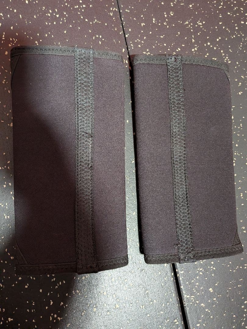 【ほぼ新品】TITAN タイタン イエロージャケット ニースリーブ XSサイズ