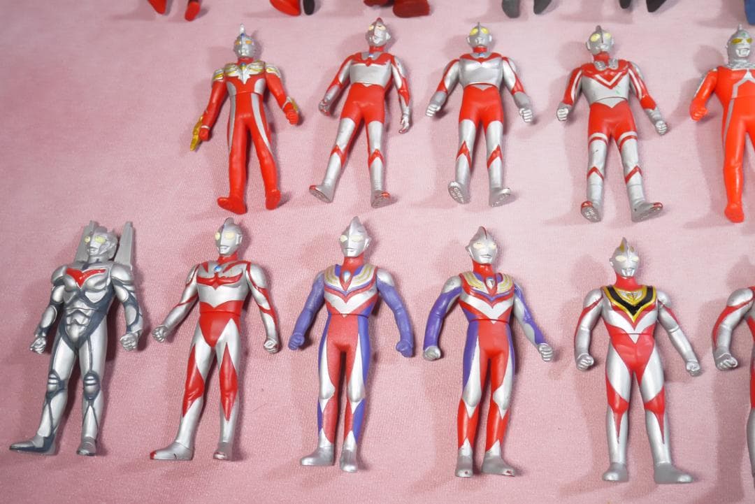 ウルトラマン　ウルトラ怪獣　ミニソフビ　57体