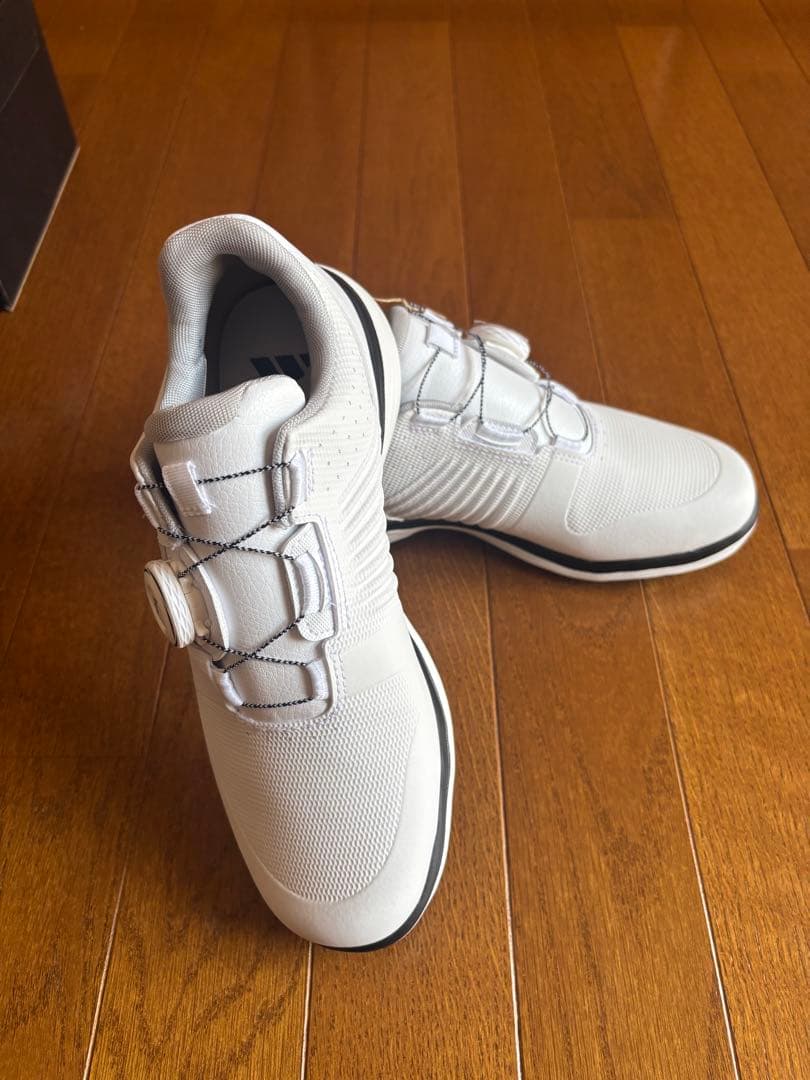 新品未使用　adidas レディースゴルフシューズ